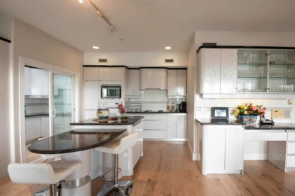 Outdoor Kitchen Photo of 2572 Westhill Close, West Vancouver, BC