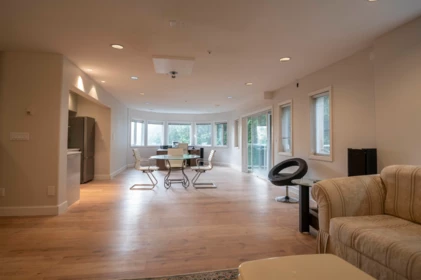 Outdoor Patio Photo of 2572 Westhill Close, West Vancouver, BC