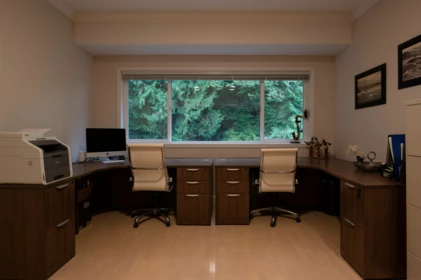 Walk-In Closet Photo of 2572 Westhill Close, West Vancouver, BC