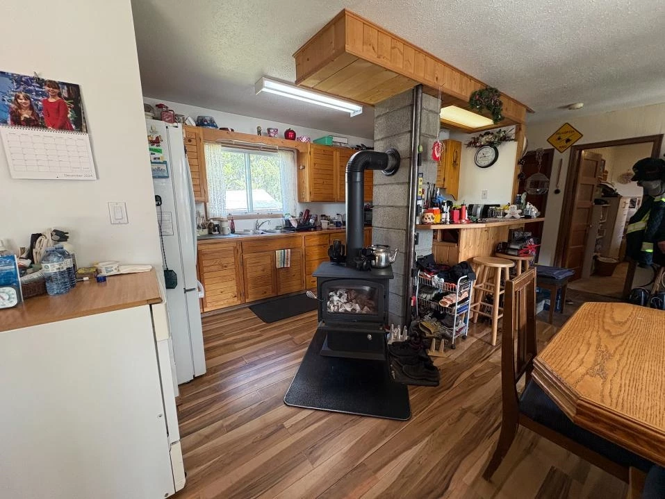 Family Room Photo of 6725 Sidley Mountain Road, No City Value, BC