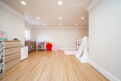 Hallway Photo of 1535 Rockcress Place, Coquitlam, BC