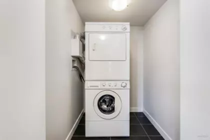 Walk-In Closet Photo of 1810 8033 Saba Road, Richmond, BC