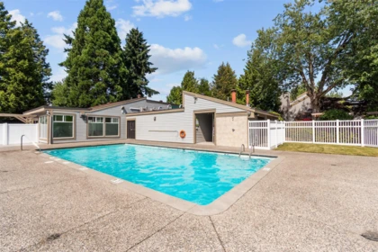 Garden / Landscaping Photo of 6217 E Greenside Drive, Surrey, BC