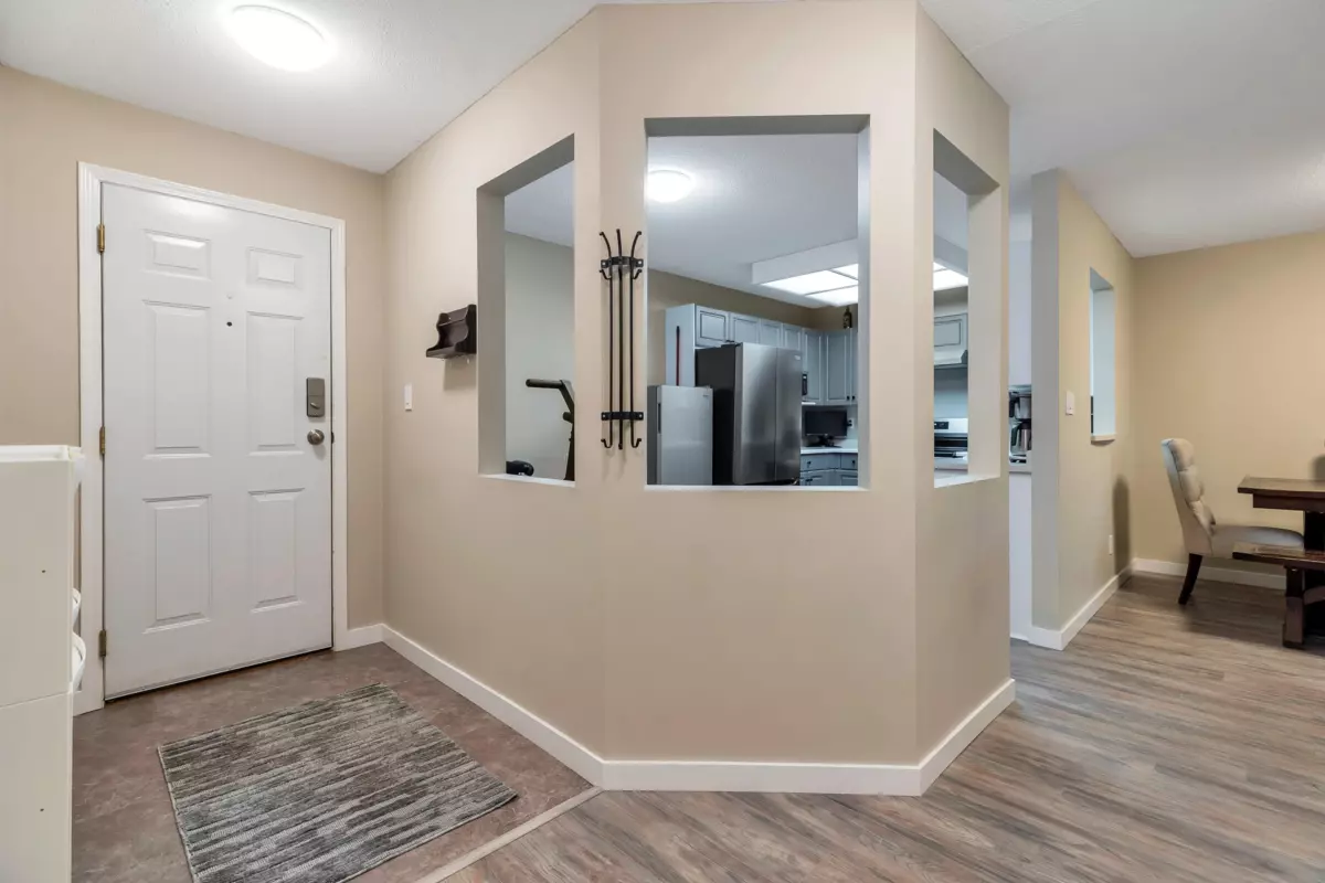 Family Room Photo of 203 19835 64 Avenue, Langley, BC