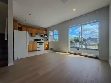 203 2817 Clark Drive, Vancouver, BC, Vancouver — Apartment/Condo for sale