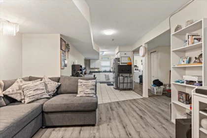 Hallway Photo of 5635 Viewpoint Place, Chilliwack, BC