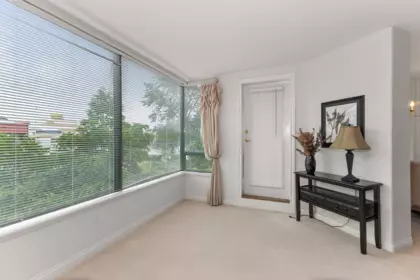 Loft / Bonus Room Photo of 406 33065 Mill Lake Road, Abbotsford, BC