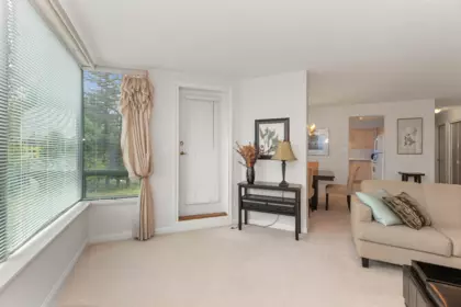 Office / Den Photo of 406 33065 Mill Lake Road, Abbotsford, BC