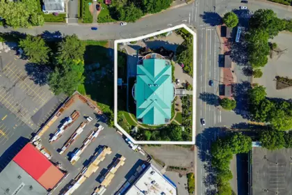 Playground / Recreational Area Near 406 33065 Mill Lake Road, Abbotsford, BC
