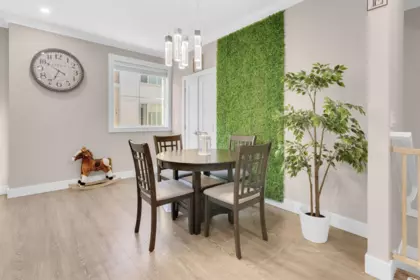 Office / Den Photo of 10 7056 192 Street, Surrey, BC