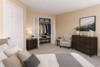 Walk-In Closet Photo of 205 22720 119 Avenue, Maple Ridge, BC