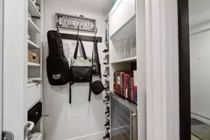 Office / Den Photo of 403 2137 Chesterfield Avenue, North Vancouver, BC