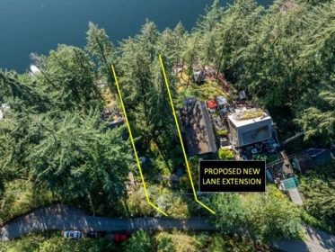 Outdoor Deck Photo of 316 Sasamat Lane, North Vancouver, BC