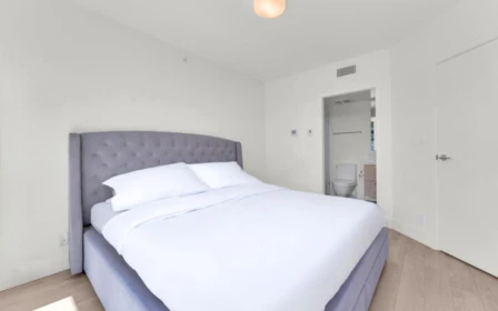 Primary Bedroom Photo of 405 680 Seylynn Crescent, North Vancouver, BC