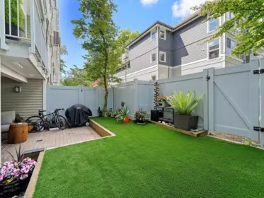 112 9650 148 Street, Surrey, BC, Surrey — Apartment/Condo for sale