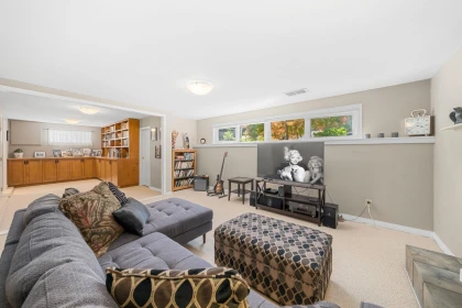 Basement Recreation Room Photo of 4368 Arundel Road, North Vancouver, BC