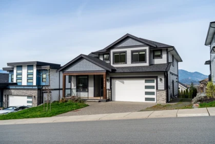 51049 Coleraine Avenue, Chilliwack, BC, Chilliwack — Single Family Residence for sale