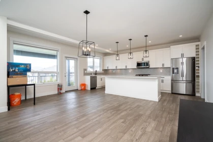 Kitchen Island Photo of 51049 Coleraine Avenue, Chilliwack, BC