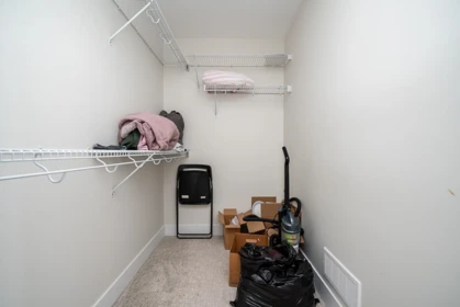 Laundry Room Photo of 51049 Coleraine Avenue, Chilliwack, BC