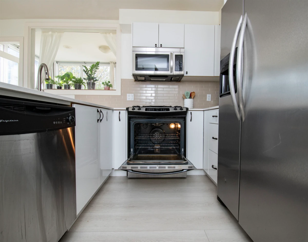 Family Room Photo of 204 2483 Spruce Street, Vancouver, BC
