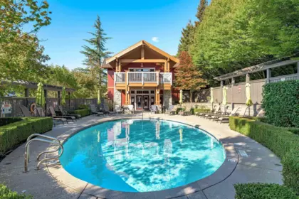 Aerial View of 70 15168 36 Avenue, Surrey, BC
