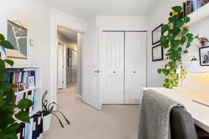 Entry Foyer Photo of 70 15168 36 Avenue, Surrey, BC