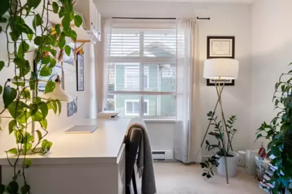 Mudroom Photo of 70 15168 36 Avenue, Surrey, BC