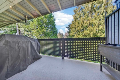 Guest Bathroom Photo of 118 200 Westhill Place, Port Moody, BC