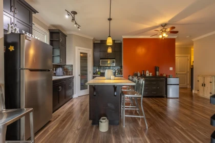 Breakfast Nook Photo of 410 2038 Sandalwood Crescent, Abbotsford, BC