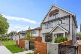 2 2258 Napier Street, Vancouver, BC