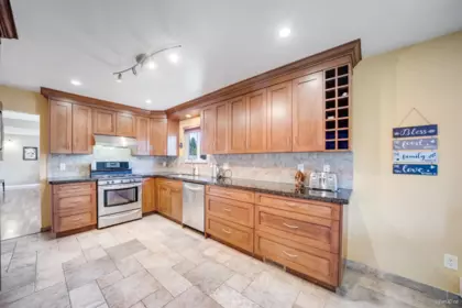 Office / Den Photo of 7122 Paulus Court, Burnaby, BC