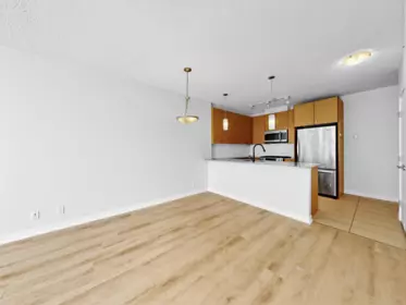 Kitchen Photo of 1509 7360 Elmbridge Way, Richmond, BC