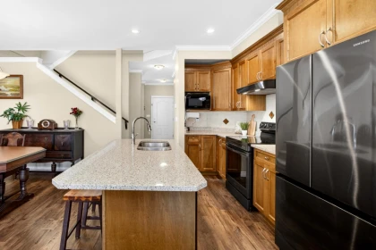 Kitchen Photo of 5970 164 Street, Surrey, BC