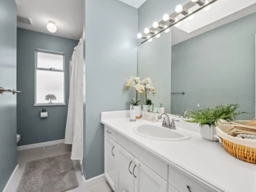 Entry Foyer Photo of 8672 163 Street, Surrey, BC