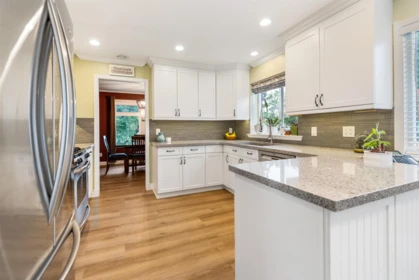 Breakfast Nook Photo of 6155 191a Street, Surrey, BC