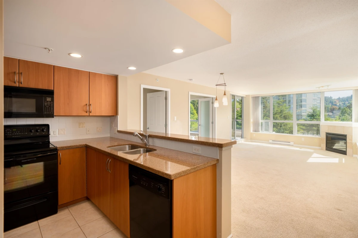 Family Room Photo of 503 290 Newport Drive, Port Moody, BC