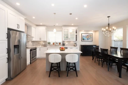 Kitchen Island Photo of 164 Sycamore Drive, Port Moody, BC