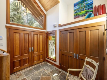 Front Yard Photo of 7114 Nesters Road, Whistler, BC