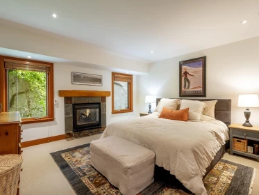 Hallway Photo of 7114 Nesters Road, Whistler, BC