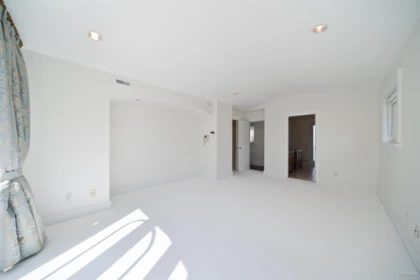 Garage Interior Photo of 1450 25th Street, West Vancouver, BC