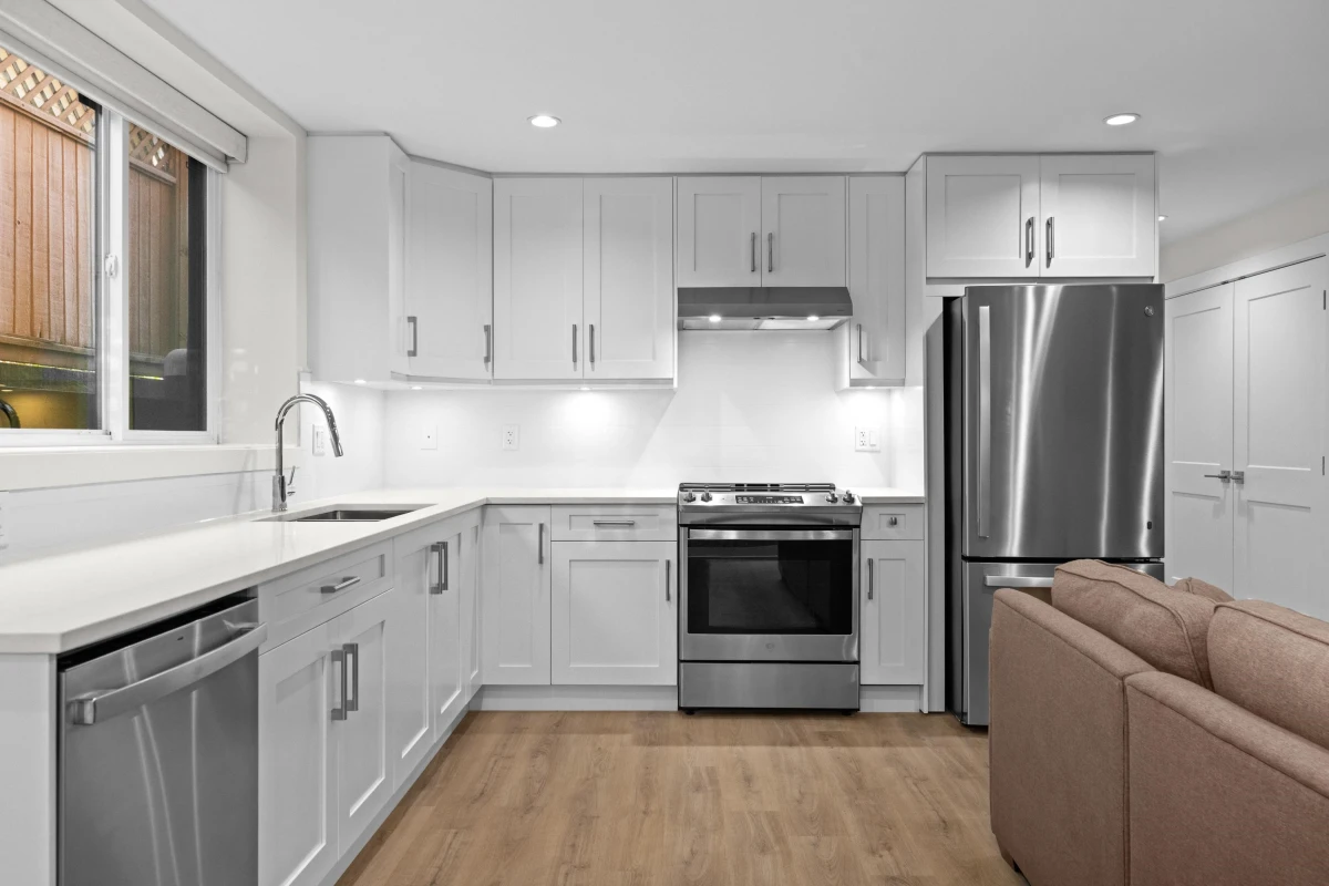 Laundry Room Photo of 215 E 22nd Street, North Vancouver, BC