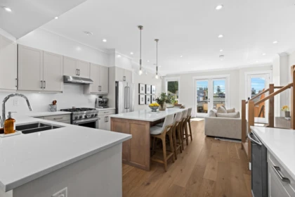 Dining Area Photo of 215 E 22nd Street, North Vancouver, BC