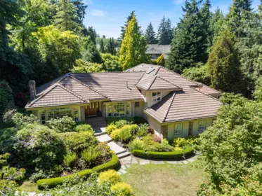 2865 Semiahmoo Trail, Surrey, BC, Surrey — Single Family Residence for sale