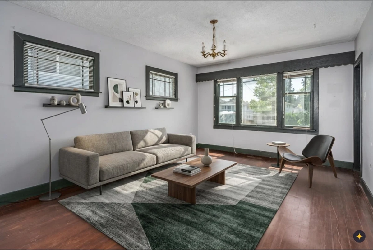 Dining Area Photo of 1963 Fraser Avenue, Port Coquitlam, BC