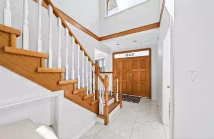 Staircase Photo of 535 E 53rd Avenue, Vancouver, BC