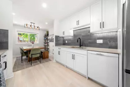 Kitchen Photo of 1206 Premier Street, North Vancouver, BC