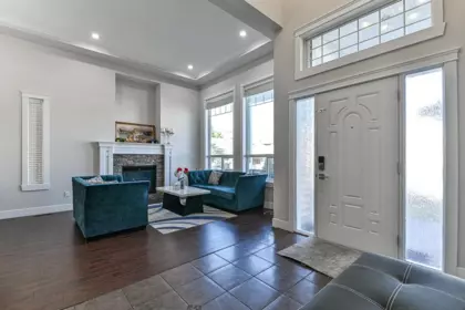 Breakfast Nook Photo of 27784 Porter Drive, Abbotsford, BC
