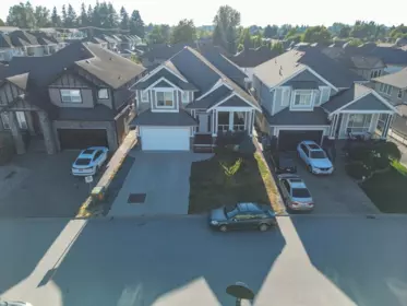 27784 Porter Drive, Abbotsford, BC, Abbotsford — Single Family Residence for sale