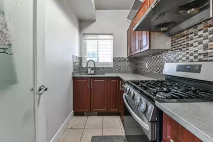 Guest Bathroom Photo of 27784 Porter Drive, Abbotsford, BC