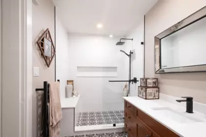 Laundry Room Photo of 1978 W 12th Avenue, Vancouver, BC